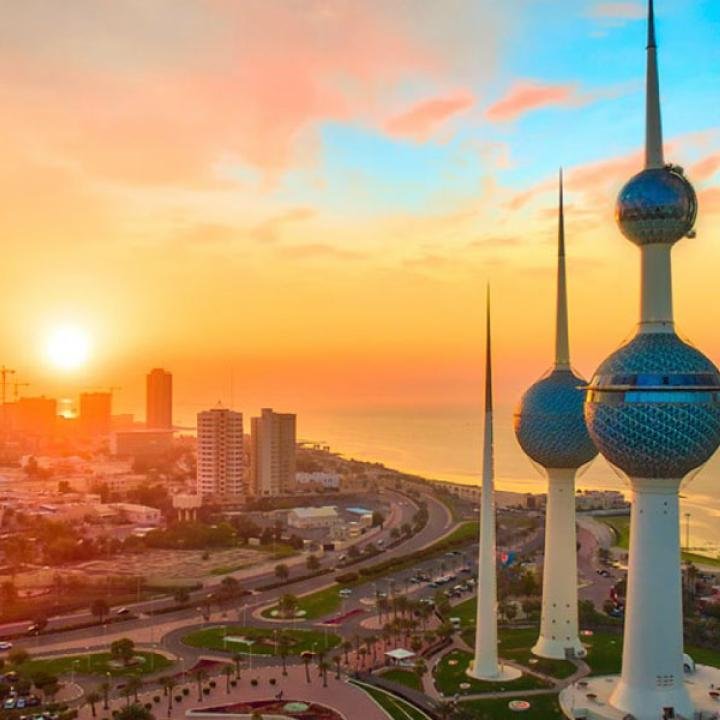 kuwait-skyline-sun-PN69-900×600